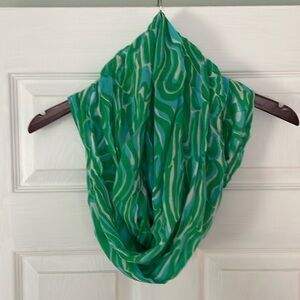 Lilly Pulitzer Women's Green Riley Finders Keepers Loop Scarf
